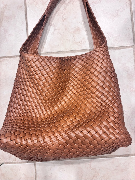 Handbags - Woven Leather Shoulder Tote in Cognac